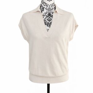 RW&CO. Cream Collared V-Neck Knit Top – Size Small